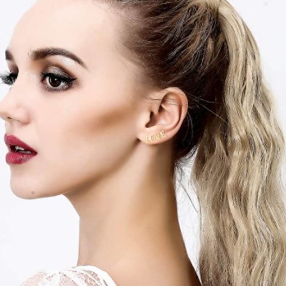 5 for $25 T Initial Earrings Gold Posts studs Letter Earrings Alphabet Earrings - Picture 6 of 9